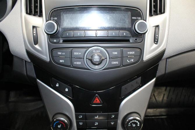 Chevrolet Cruze I Рестайлинг с пробегом 2013 года, цена 649 000 рублей, 208926 км, седан, Автокод Объявления