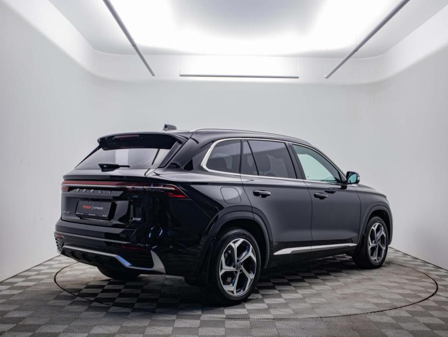 Geely Monjaro I Москва  - изображение 3