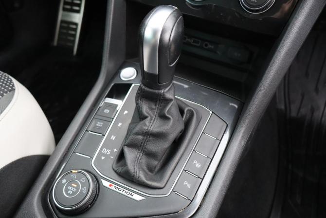 Volkswagen Tiguan II с пробегом 2020 года, цена 2 429 000 рублей, 166000 км, внедорожник, Автокод Объявления