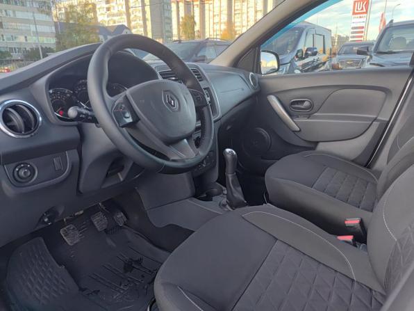 Renault Sandero II с пробегом 2016 года, цена 875 000 рублей, 127266 км, хэтчбек, Автокод Объявления
