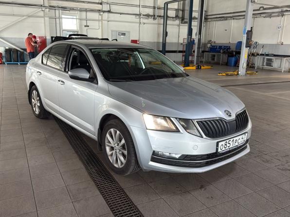 Skoda Octavia III (A7) Рестайлинг с пробегом 2017 года, цена 1 490 000 рублей, 187496 км, лифтбек, Автокод Объявления