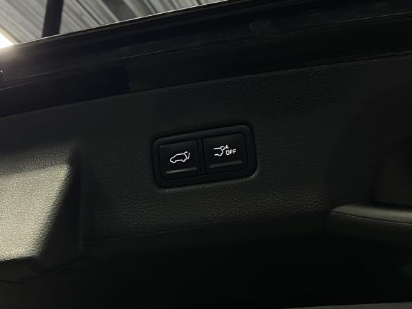 Kia Carnival IV с пробегом 2021 года, цена 4 999 000 рублей, 59041 км, минивэн, Автокод Объявления
