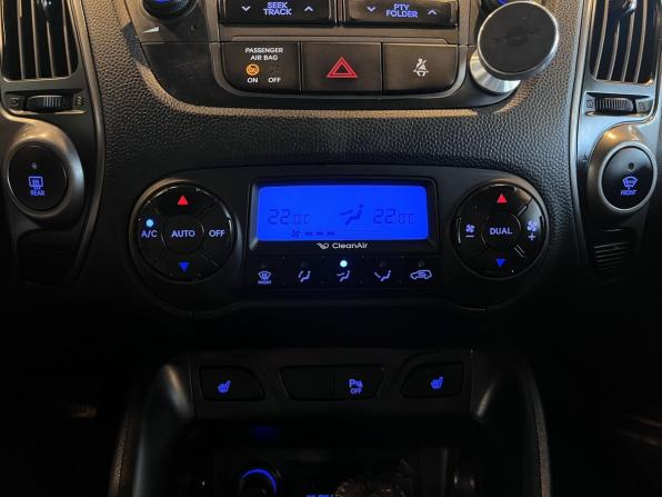Hyundai ix35 I Рестайлинг с пробегом 2014 года, цена 1 315 000 рублей, 212535 км, внедорожник, Автокод Объявления