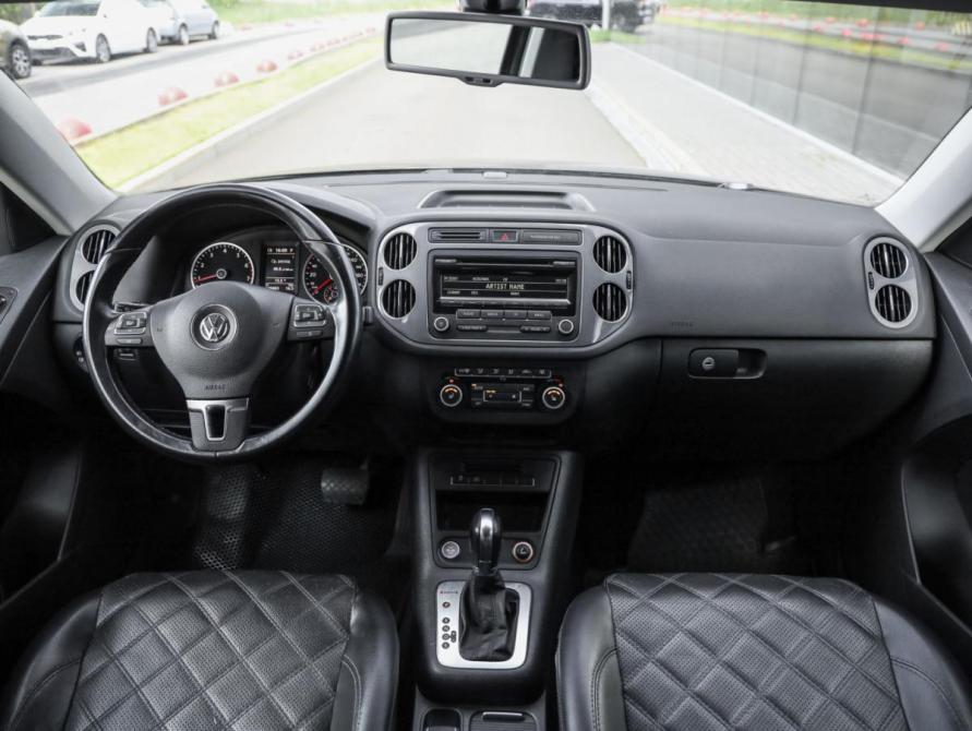 Volkswagen Tiguan I Рестайлинг Санкт-Петербург  - изображение 12
