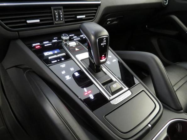 Porsche Cayenne III с пробегом 2020 года, цена 8 290 000 рублей, 96911 км, внедорожник, Автокод Объявления