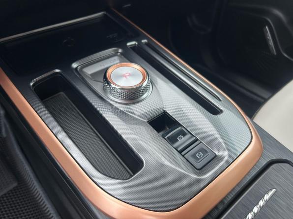 Haval Jolion I с пробегом 2022 года, цена 1 809 000 рублей, 46000 км, внедорожник, Автокод Объявления