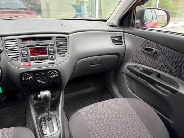 Kia Rio II Рестайлинг с пробегом 2011 года, цена 495 000 рублей, 160000 км, хэтчбек, Автокод Объявления
