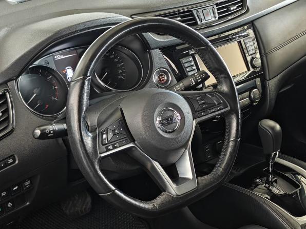 Nissan X-Trail III Рестайлинг с пробегом 2019 года, цена 2 335 000 рублей, 121378 км, внедорожник, Автокод Объявления