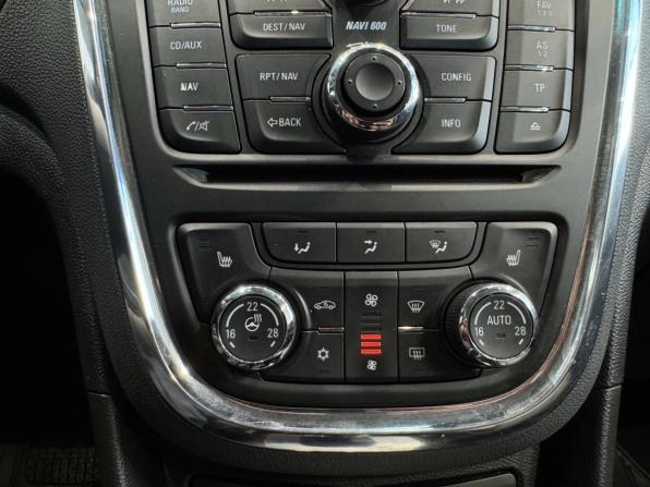 Opel Mokka I с пробегом 2013 года, цена 1 150 000 рублей, 208743 км, внедорожник, Автокод Объявления