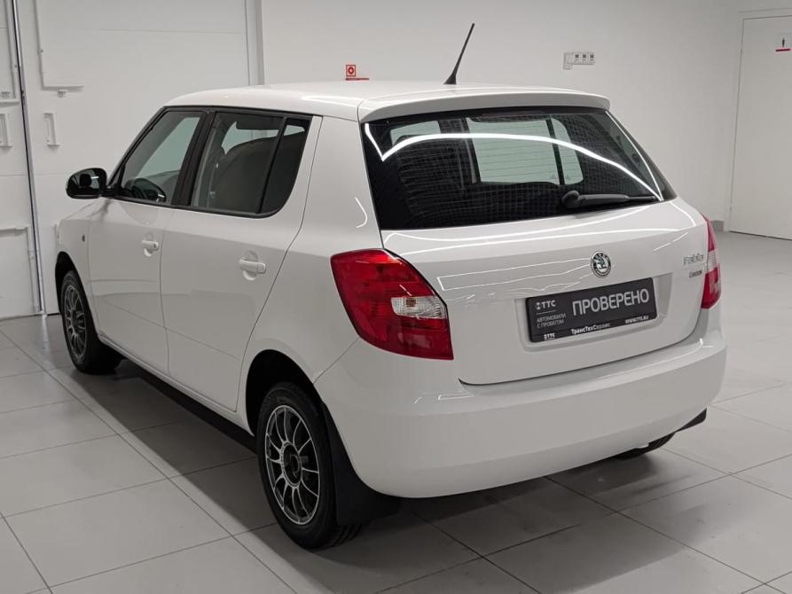 Skoda Fabia II Рестайлинг Казань  - изображение 8