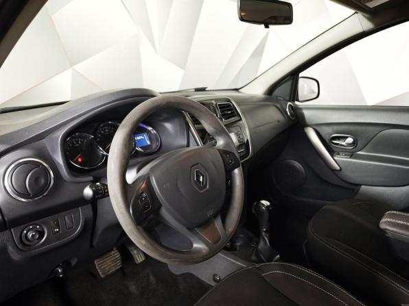 Renault Logan II с пробегом 2018 года, цена 655 000 рублей, 191622 км, седан, Автокод Объявления