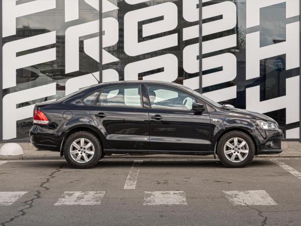 Volkswagen Polo V с пробегом 2013 года, цена 780 000 рублей, 181491 км, седан, Автокод Объявления