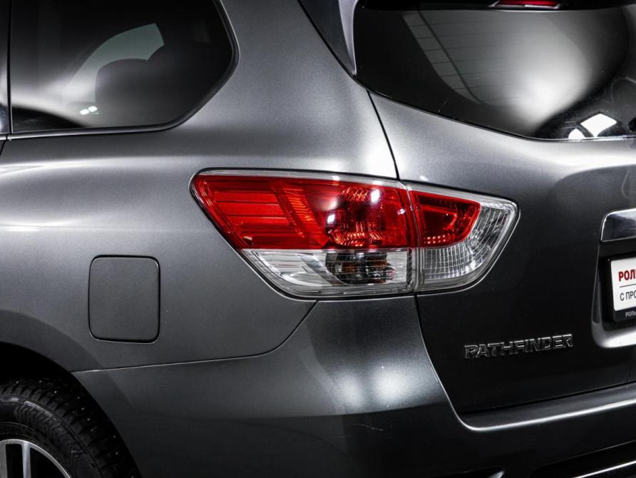 Nissan Pathfinder IV Москва  - изображение 17