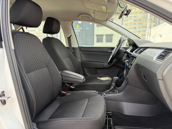 Skoda Rapid I с пробегом 2016 года, цена 895 000 рублей, 172166 км, лифтбек, Автокод Объявления