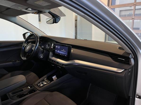 Skoda Octavia IV (A8) с пробегом 2021 года, цена 2 160 000 рублей, 162231 км, лифтбек, Автокод Объявления