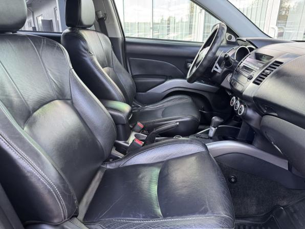 Mitsubishi Outlander II с пробегом 2007 года, цена 945 000 рублей, 193352 км, внедорожник, Автокод Объявления