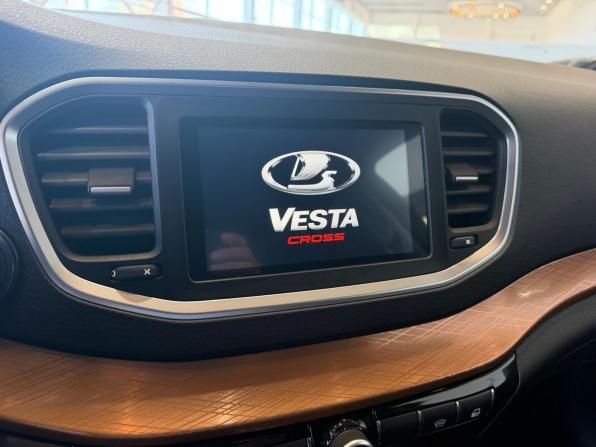 Lada (ВАЗ) Vesta I Рестайлинг (NG) с пробегом 2024 года, цена 1 495 000 рублей, 57000 км, универсал, Автокод Объявления