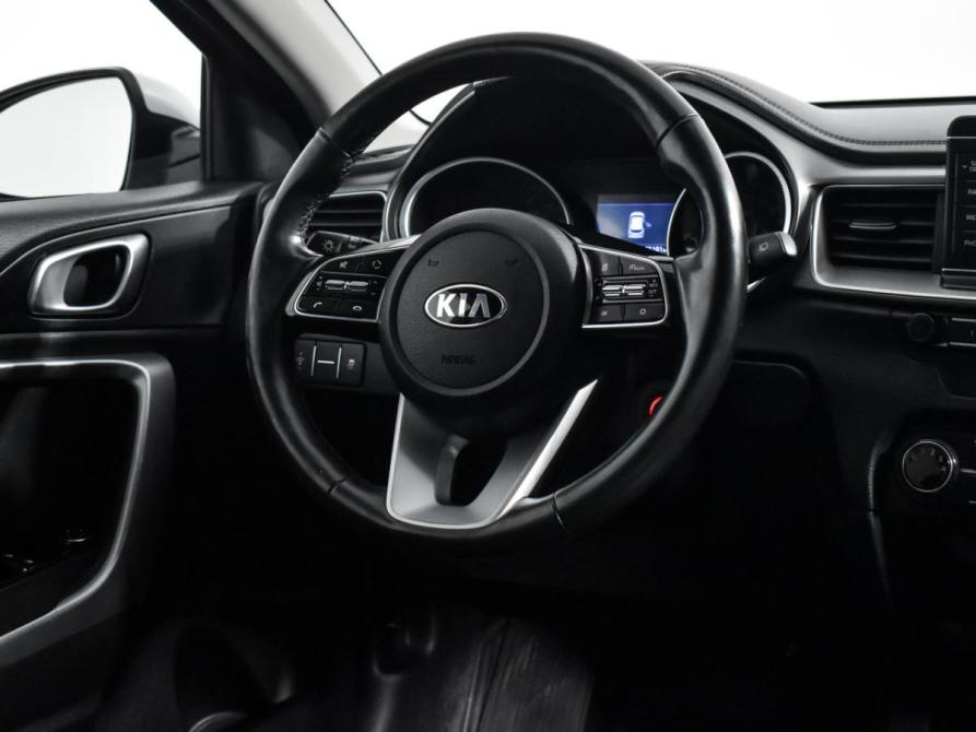 Kia Ceed III Санкт-Петербург  - изображение 16