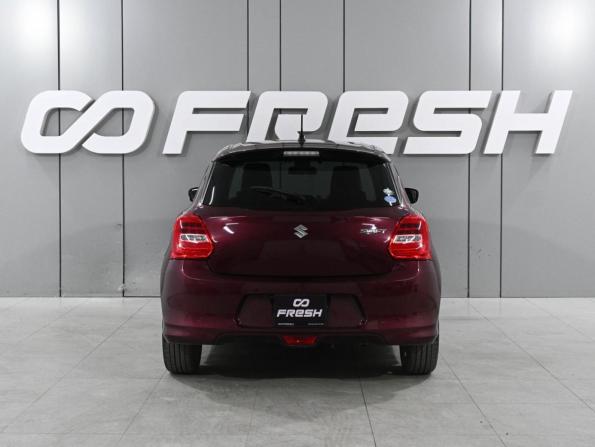 Suzuki Swift V с пробегом 2018 года, цена 1 115 000 рублей, 84408 км, хэтчбек, Автокод Объявления