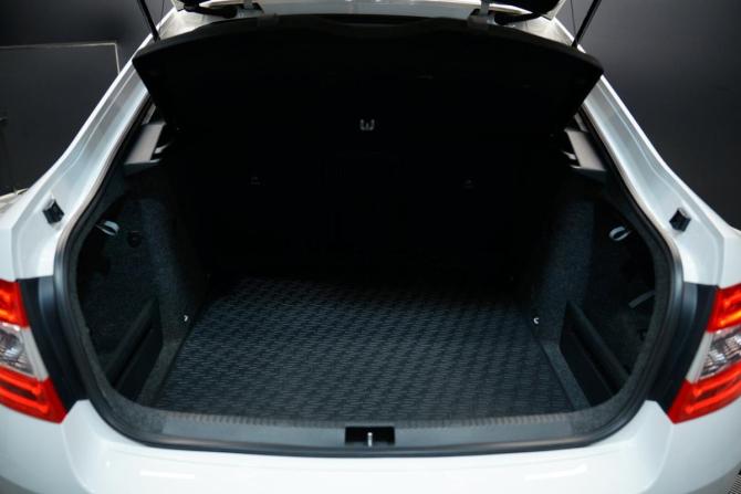 Skoda Octavia III (A7) с пробегом 2014 года, цена 1 590 000 рублей, 176800 км, лифтбек, Автокод Объявления