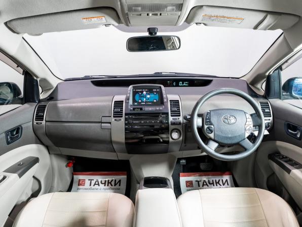 Toyota Prius II Рестайлинг (XW20) с пробегом 2008 года, цена 735 000 рублей, 204600 км, лифтбек, Автокод Объявления