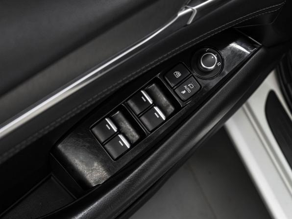 Mazda 6 III (GJ) Рестайлинг 2 с пробегом 2021 года, цена 2 100 000 рублей, 168853 км, седан, Автокод Объявления