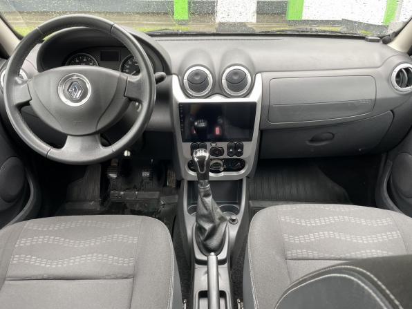 Renault Sandero I с пробегом 2012 года, цена 579 000 рублей, 215377 км, хэтчбек, Автокод Объявления