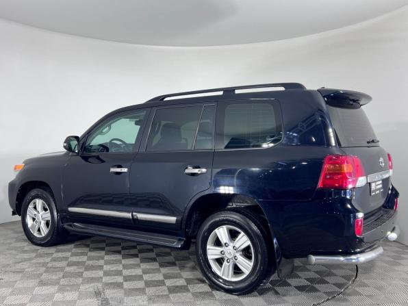 Toyota Land Cruiser 200 Series Рестайлинг 1 с пробегом 2013 года, цена 2 999 000 рублей, 350700 км, внедорожник, Автокод Объявления