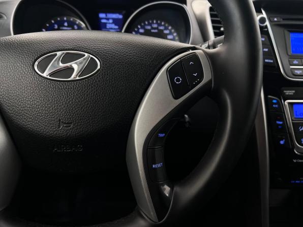 Hyundai i30 II с пробегом 2014 года, цена 979 000 рублей, 165447 км, хэтчбек, Автокод Объявления