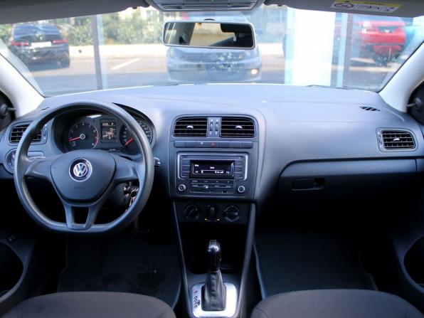 Volkswagen Polo V Рестайлинг с пробегом 2019 года, цена 1 377 000 рублей, 54887 км, седан, Автокод Объявления