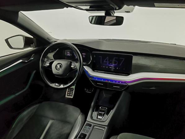 Skoda Octavia IV (A8) с пробегом 2022 года, цена 2 349 000 рублей, 101672 км, лифтбек, Автокод Объявления