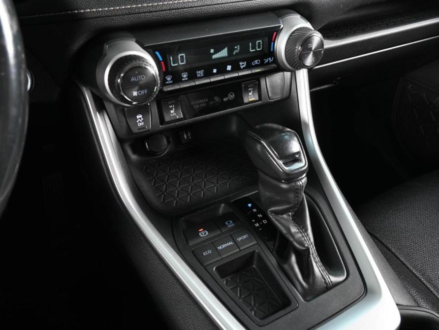 Toyota RAV4 V (XA50) Ростов-на-Дону  - изображение 15