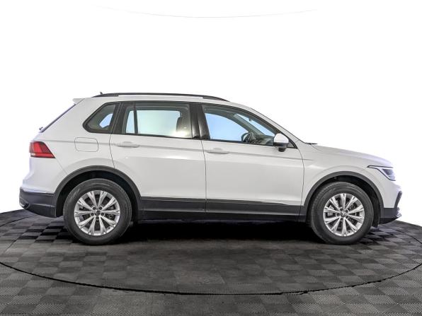 Volkswagen Tiguan II Рестайлинг с пробегом 2021 года, цена 2 590 000 рублей, 73888 км, внедорожник, Автокод Объявления