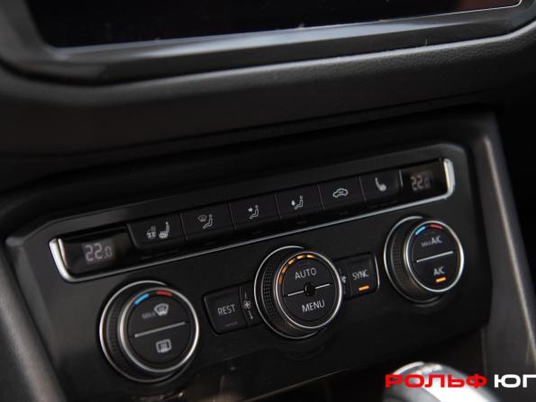 Volkswagen Tiguan II с пробегом 2018 года, цена 2 698 000 рублей, 113246 км, внедорожник, Автокод Объявления
