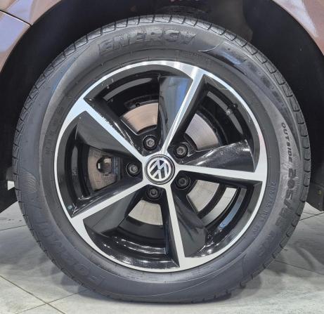 Volkswagen Jetta VI Рестайлинг с пробегом 2014 года, цена 980 000 рублей, 218000 км, седан, Автокод Объявления