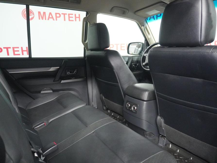 Mitsubishi Pajero IV Рестайлинг 1 Вологда  - изображение 11