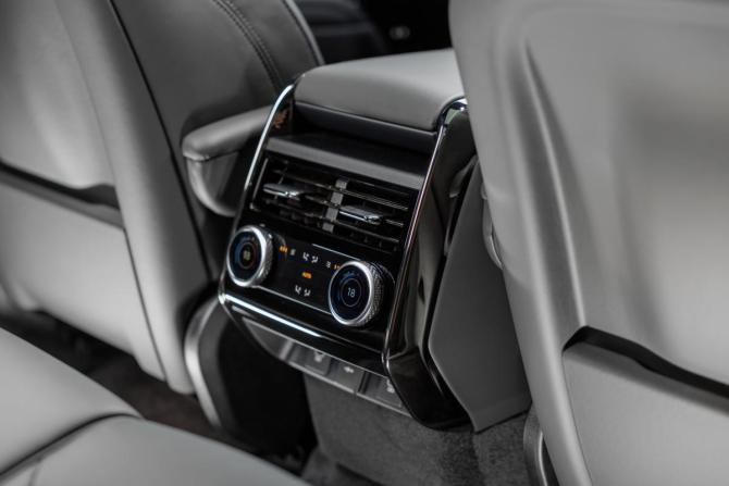 Новый Land Rover Range Rover Sport III 2025 года, цена 19 527 100 рублей, внедорожник, Автокод Объявления