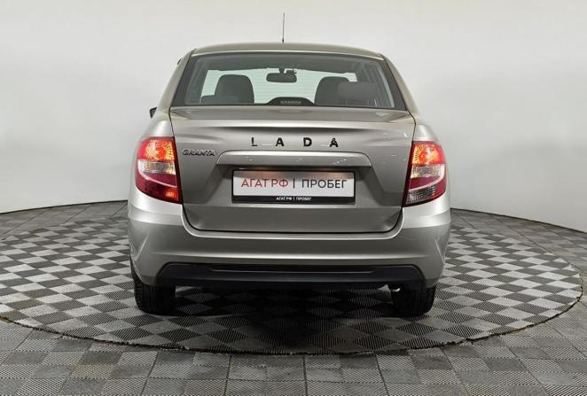 Lada (ВАЗ) Granta I Рестайлинг с пробегом 2022 года, цена 670 000 рублей, 55946 км, седан, Автокод Объявления