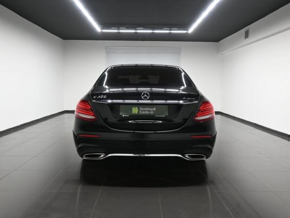 Mercedes-Benz E-Класс V (W213 S213 C238) с пробегом 2018 года, цена 2 600 000 рублей, 187842 км, седан, Автокод Объявления