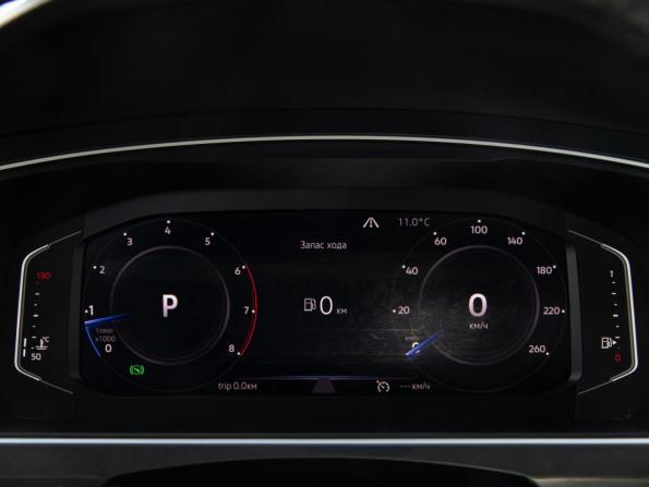 Volkswagen Tiguan II с пробегом 2019 года, цена 1 948 000 рублей, 191406 км, внедорожник, Автокод Объявления