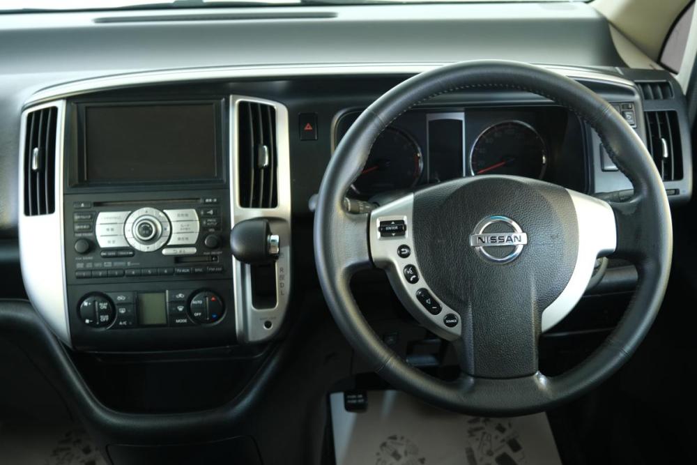 Nissan Serena III (C25) Омск  - изображение 10