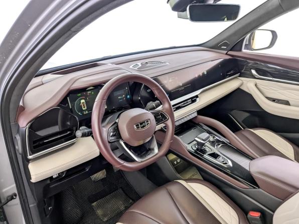 Geely Monjaro I с пробегом 2023 года, цена 3 200 000 рублей, 44571 км, внедорожник, Автокод Объявления