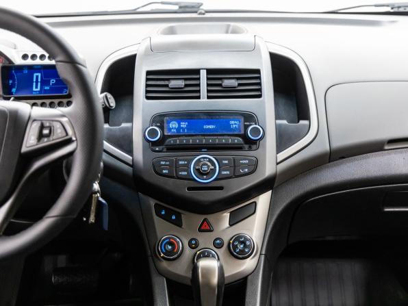 Chevrolet Aveo II с пробегом 2013 года, цена 818 000 рублей, 86079 км, хэтчбек, Автокод Объявления