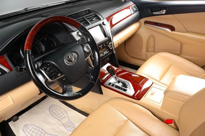 Toyota Camry VII (XV50) с пробегом 2012 года, цена 1 779 000 рублей, 231000 км, седан, Автокод Объявления
