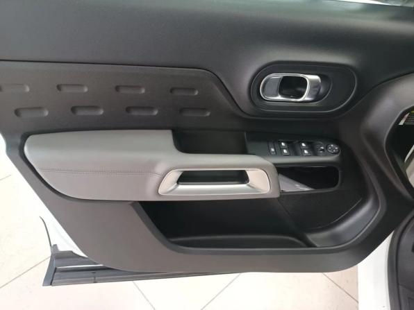 Citroen C5 Aircross I с пробегом 2019 года, цена 1 560 000 рублей, 212000 км, внедорожник, Автокод Объявления