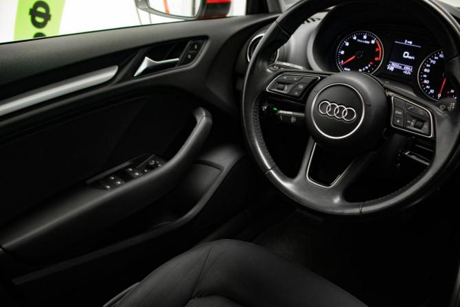 Audi A3 III (8V) Рестайлинг с пробегом 2017 года, цена 1 950 000 рублей, 70000 км, седан, Автокод Объявления