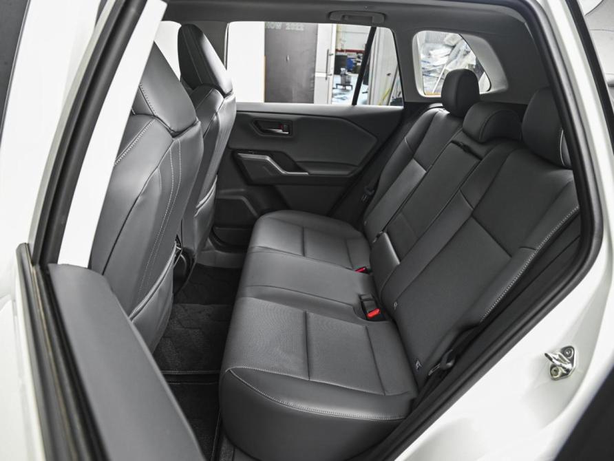 Toyota RAV4 VI (XA60) Ставрополь  - изображение 9