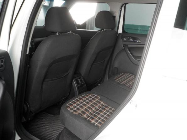 Skoda Yeti I с пробегом 2012 года, цена 889 000 рублей, 123420 км, внедорожник, Автокод Объявления