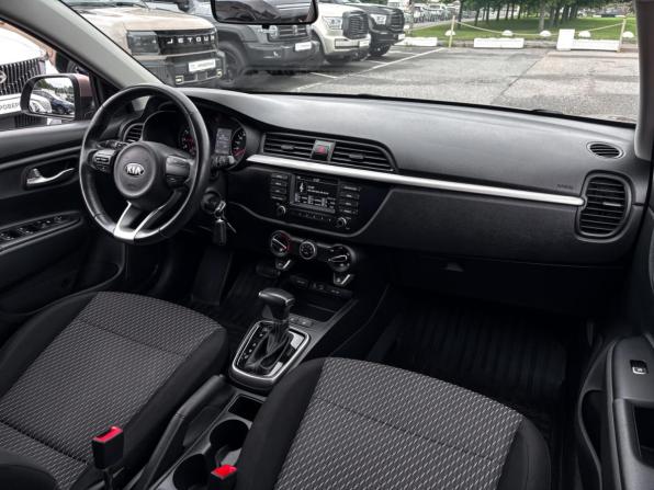 Kia Rio IV с пробегом 2018 года, цена 1 480 000 рублей, 16554 км, седан, Автокод Объявления
