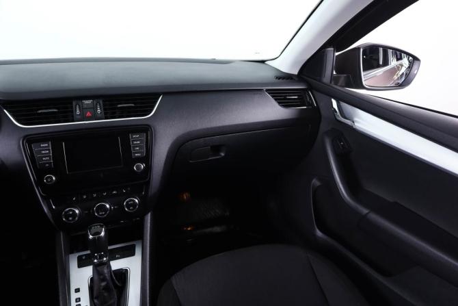 Skoda Octavia III (A7) с пробегом 2013 года, цена 1 329 000 рублей, 192000 км, лифтбек, Автокод Объявления